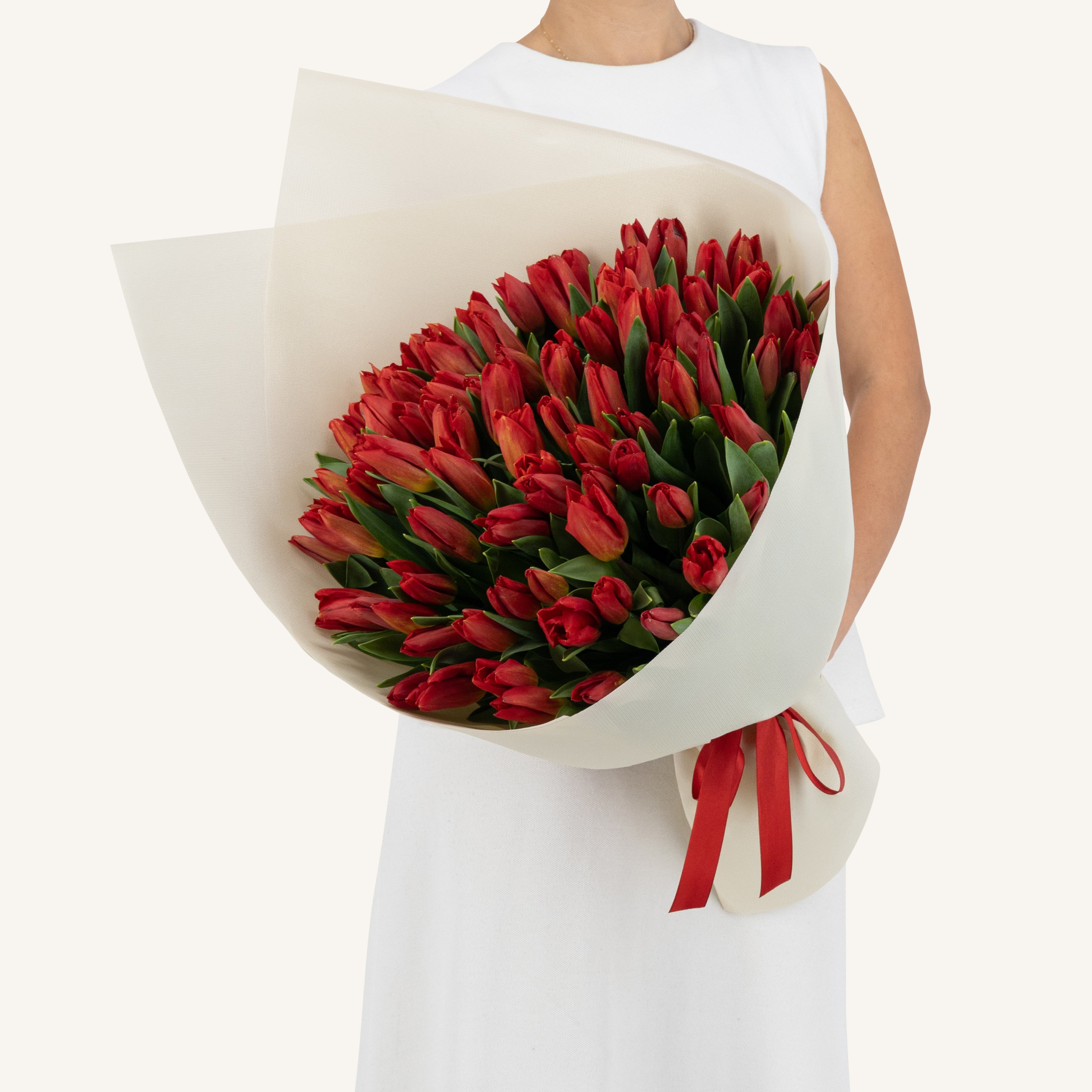100 Red Tulips Bouquet