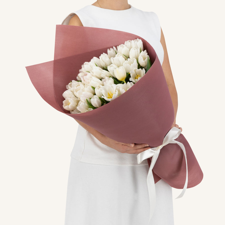 50 White Tulips Bouquet