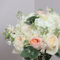 Hermosa Bridal Bouquet(35cmx25cm)