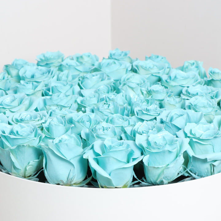 tiffany roses with box in dubai