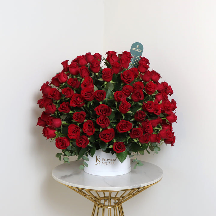 150 Red Roses Box
