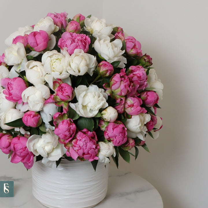 Buy peonies with delivery in dubai online