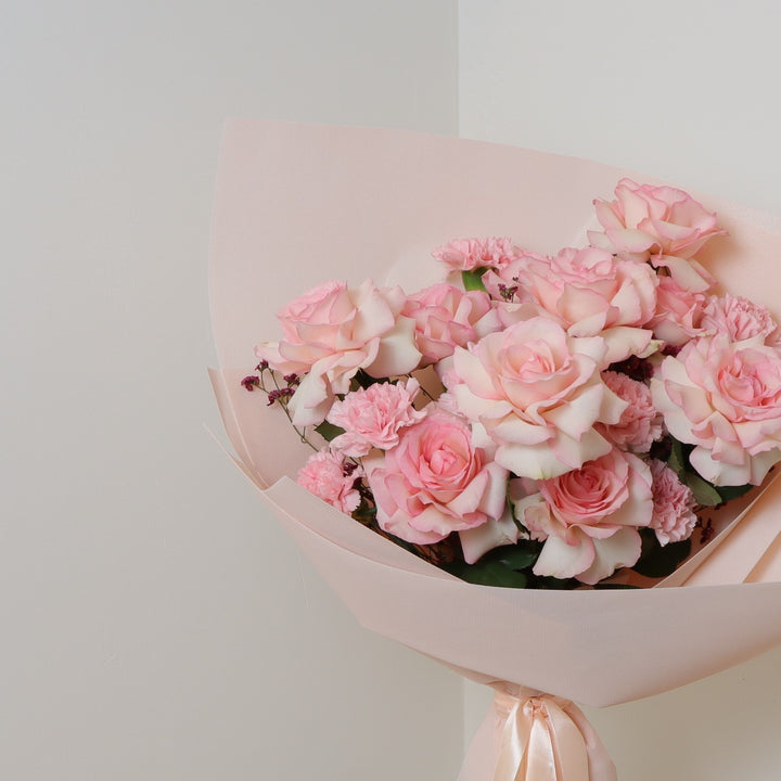 Pink flower bouquet  same day delivery