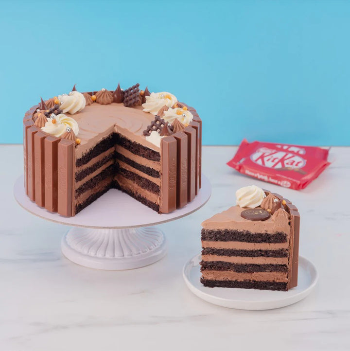 KitKat Cake by Flowers' Square Shop