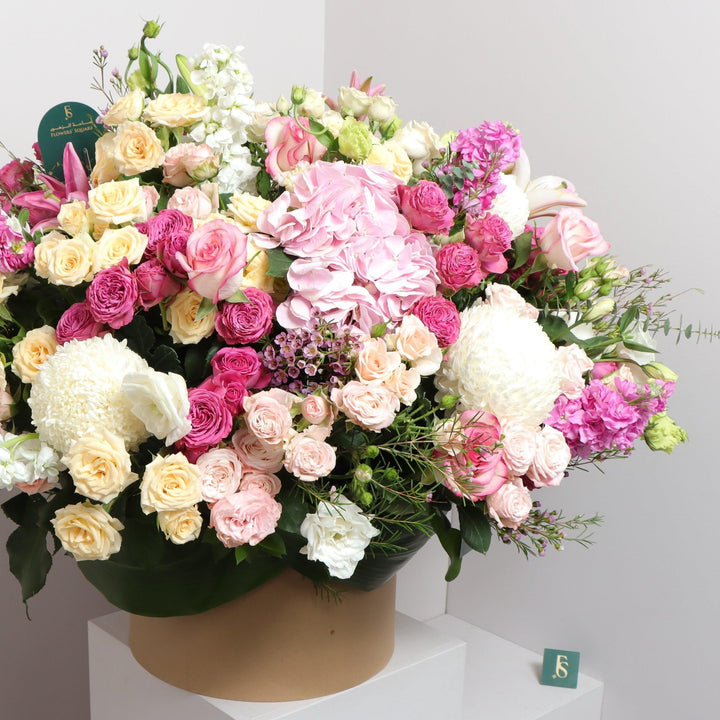 Lavish Flower Box delivery in Dubai