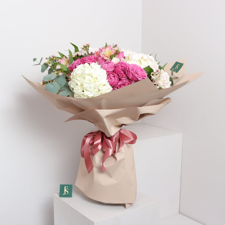 Echelon Flower Bouquet price