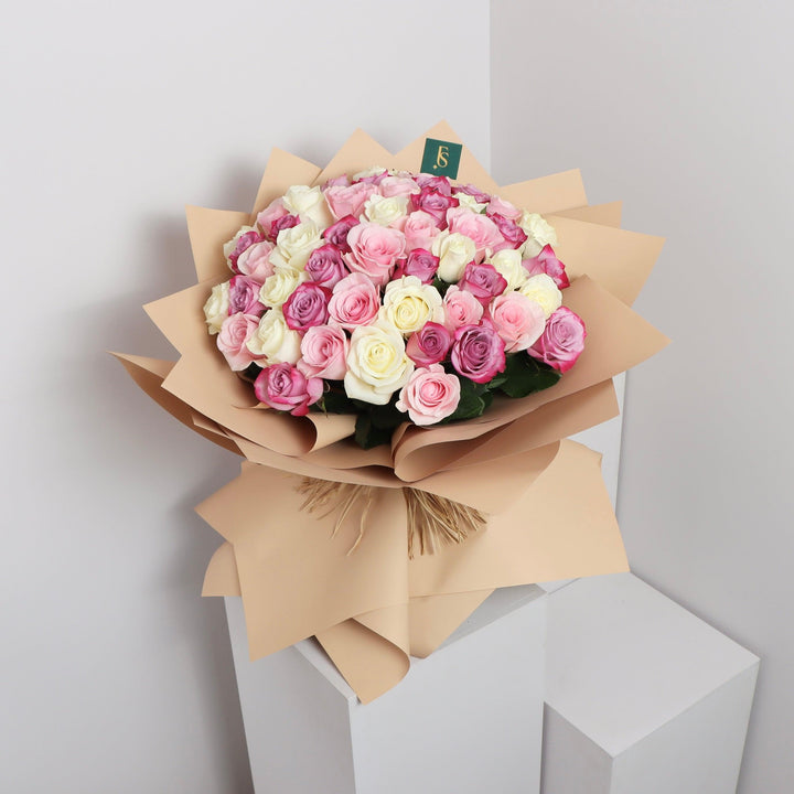 mix roses bouquet delivery