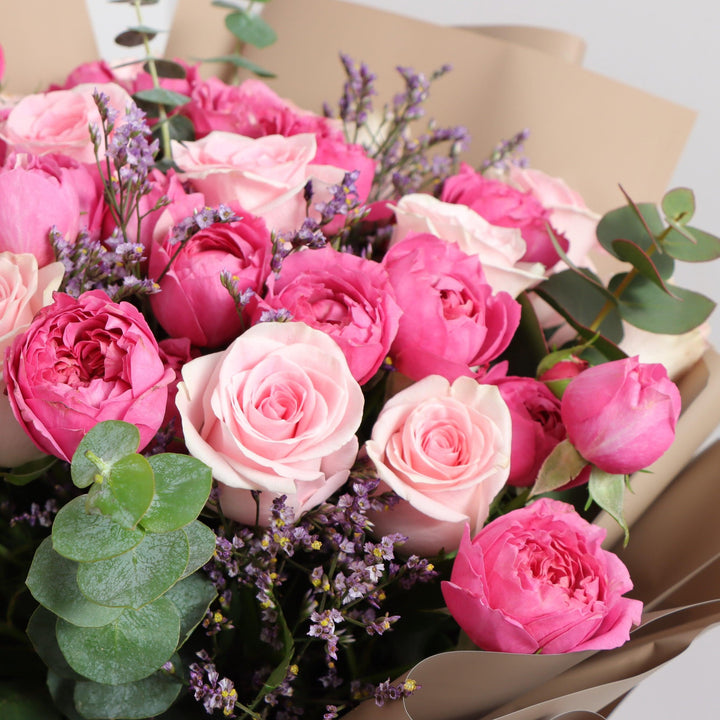 Voluptuous Rose Bouquet Buy online