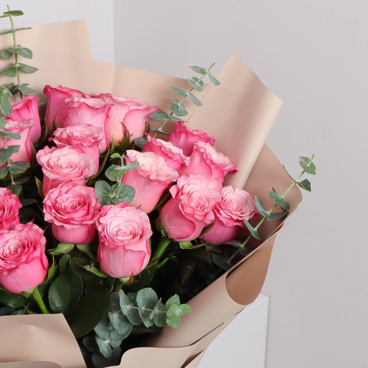 Wave Pink Rose Bouquet Online delivery
